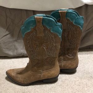 Size 6.5 cowboy boots
